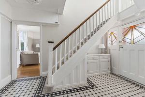 Photo 62- click for photo gallery